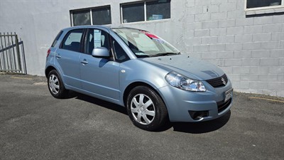 2011 Suzuki SX4 - Thumbnail