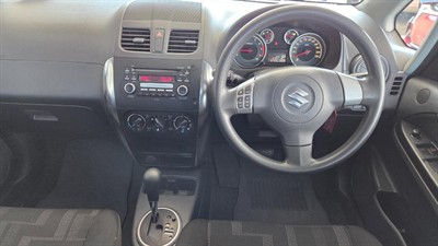 2011 Suzuki SX4 - Thumbnail