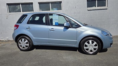 2011 Suzuki SX4 - Thumbnail