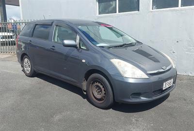 2005 Toyota Wish - Thumbnail