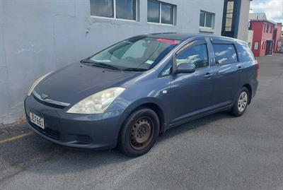 2005 Toyota Wish - Thumbnail