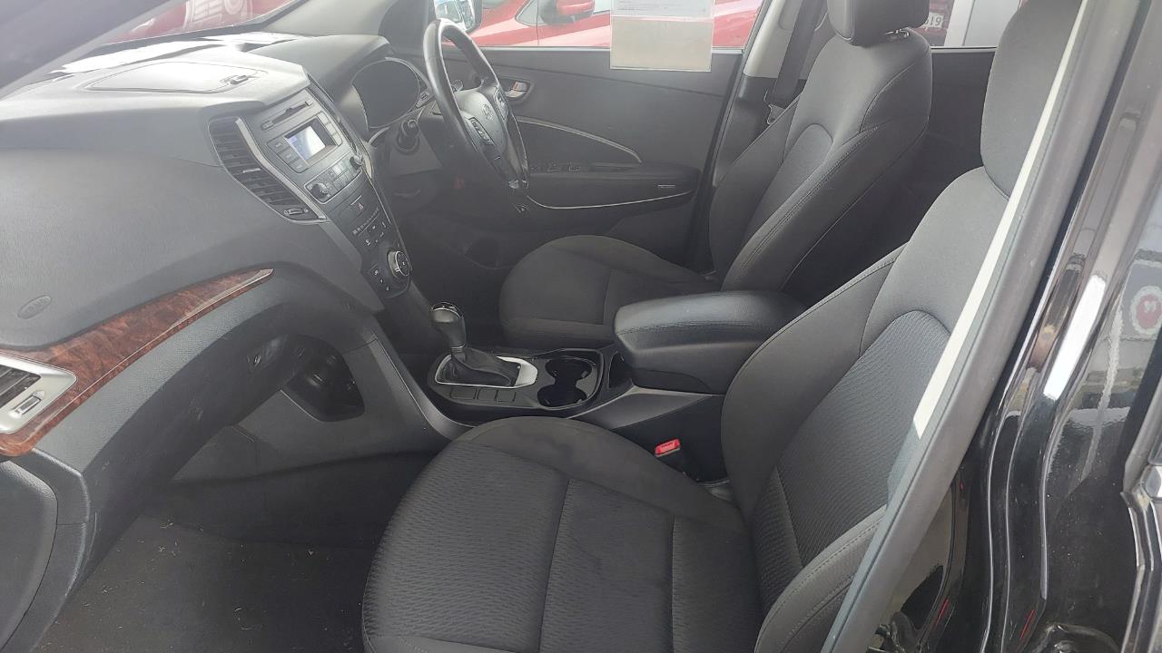2016 HYUNDAI Santa Fe