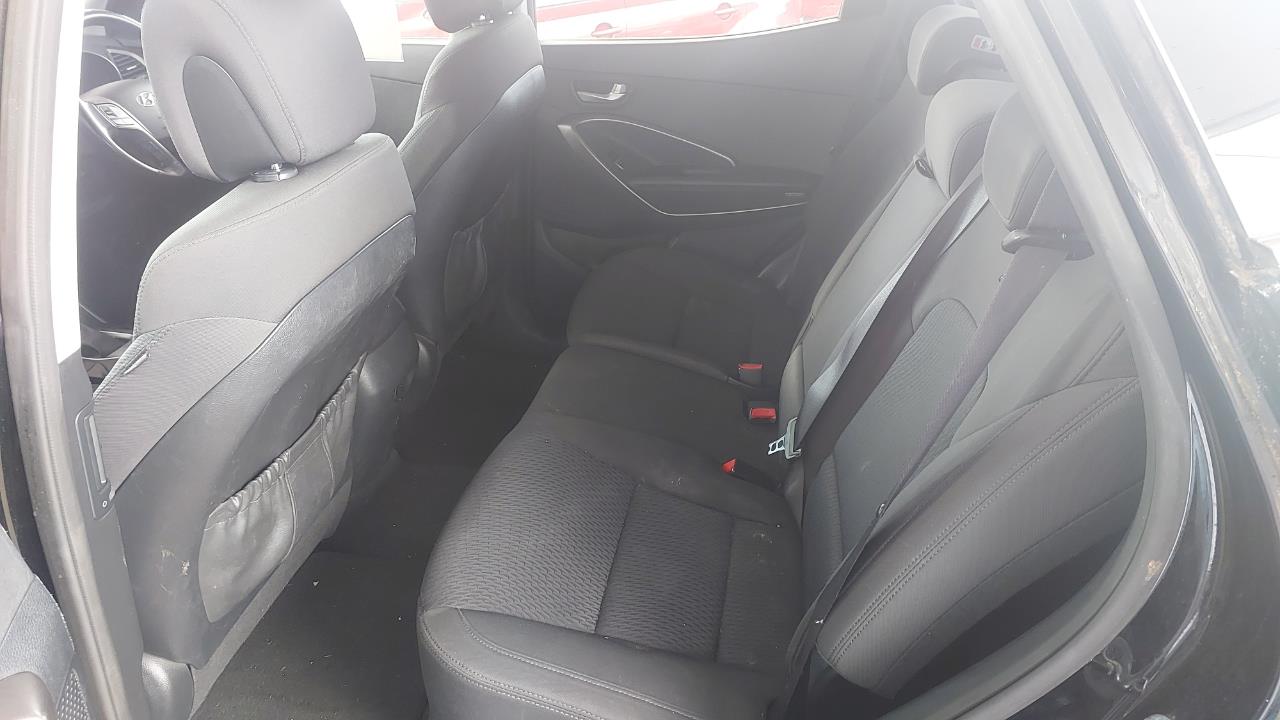 2016 HYUNDAI Santa Fe