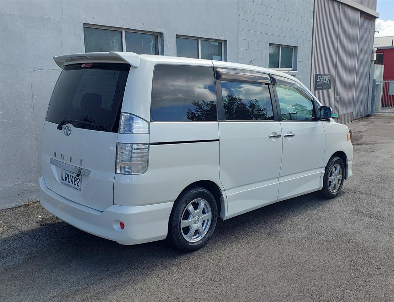 2007 Toyota VOXY