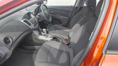 2015 Holden CRUZE - Thumbnail