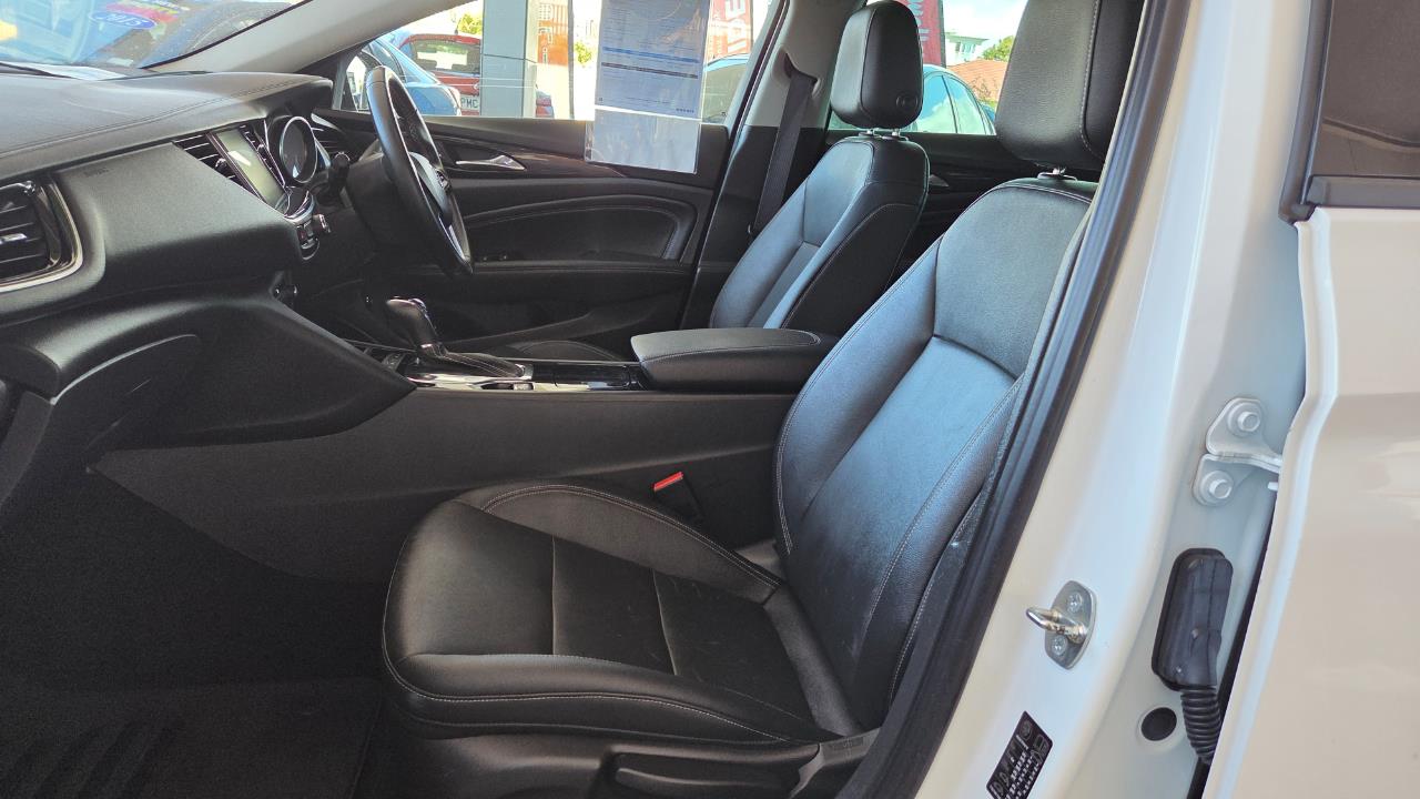 2019 Holden COMMODORE