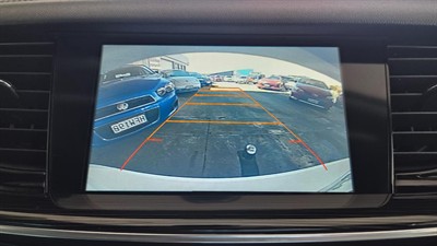 2019 Holden COMMODORE - Thumbnail