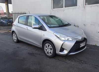 2019 Toyota YARIS - Thumbnail