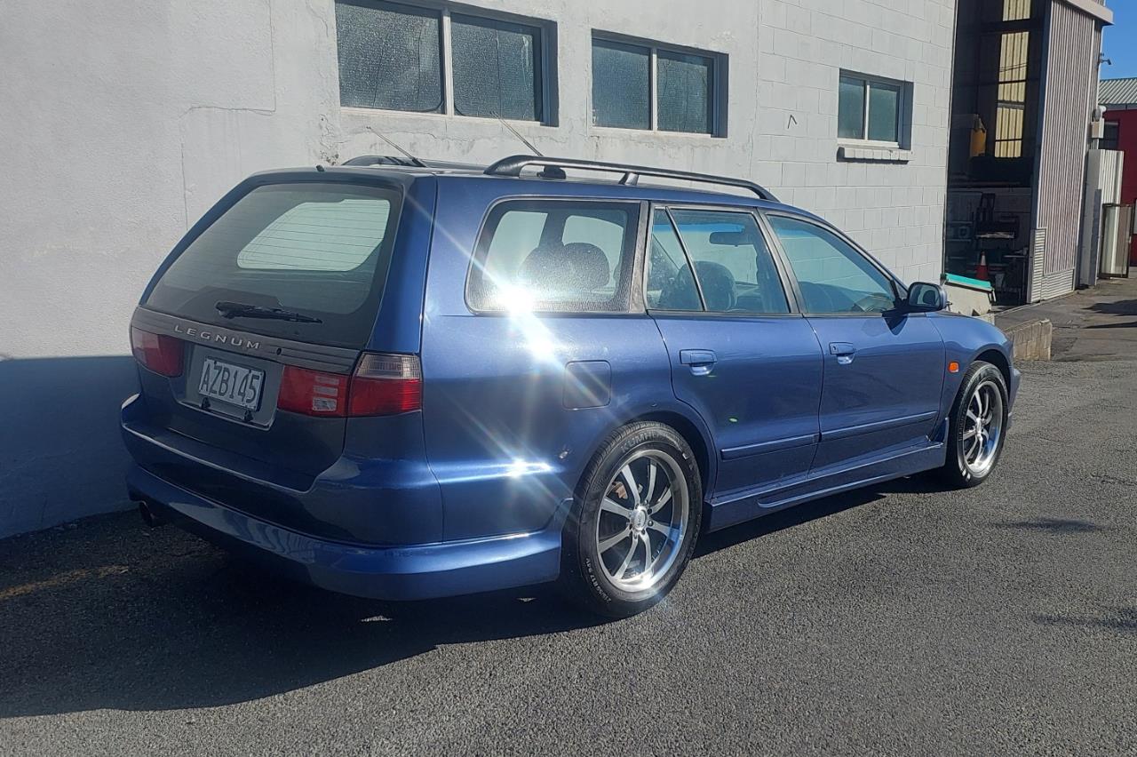 1996 Mitsubishi Legnum