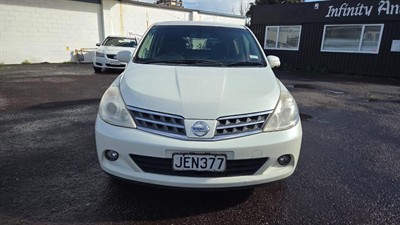 2008 Nissan Tiida - Thumbnail