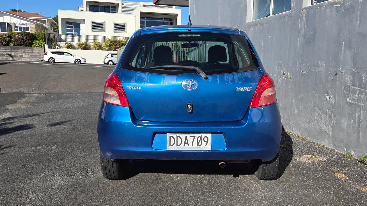 2006 Toyota YARIS