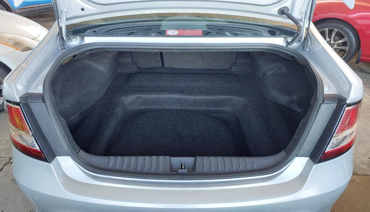 2012 Ford FALCON