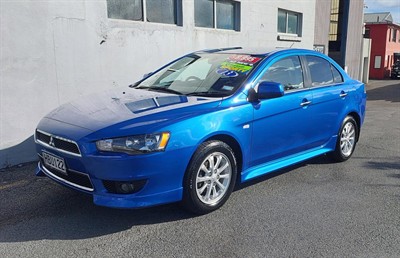 2013 Mitsubishi LANCER - Thumbnail