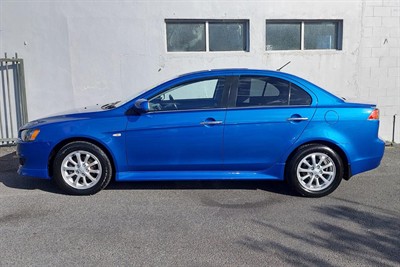 2013 Mitsubishi LANCER - Thumbnail