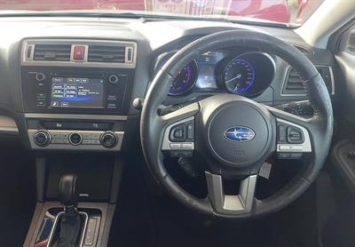 2015 Subaru Outback - Thumbnail