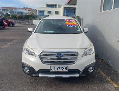 2015 Subaru Outback - Thumbnail