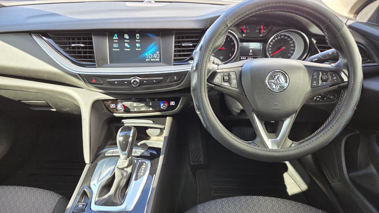 2019 Holden COMMODORE
