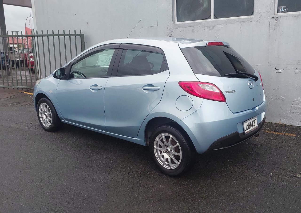 2010 Mazda Demio