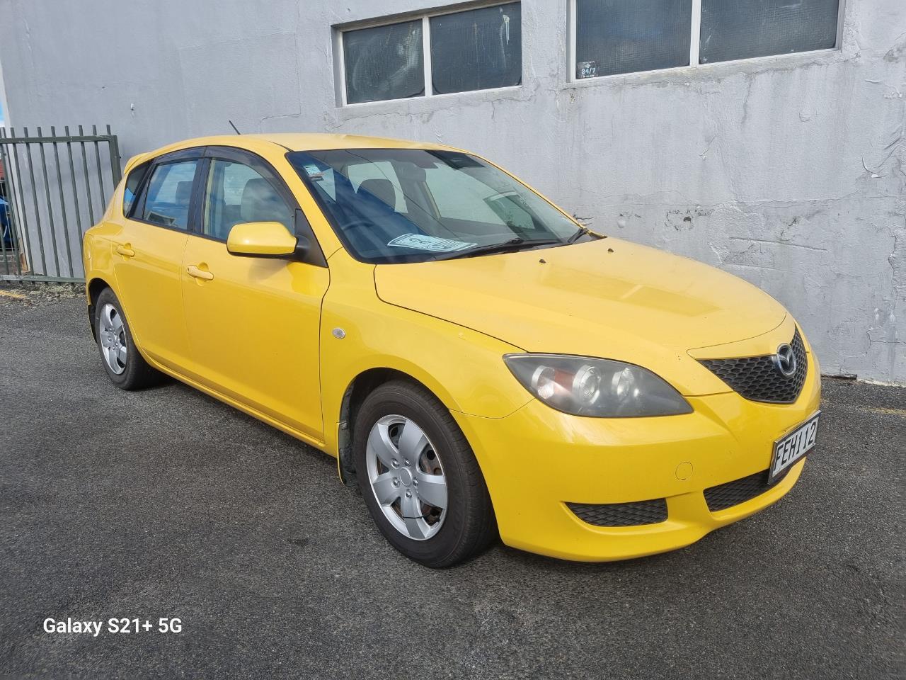 2004 Mazda Axela
