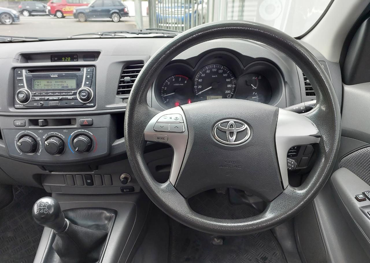 2011 Toyota HILUX