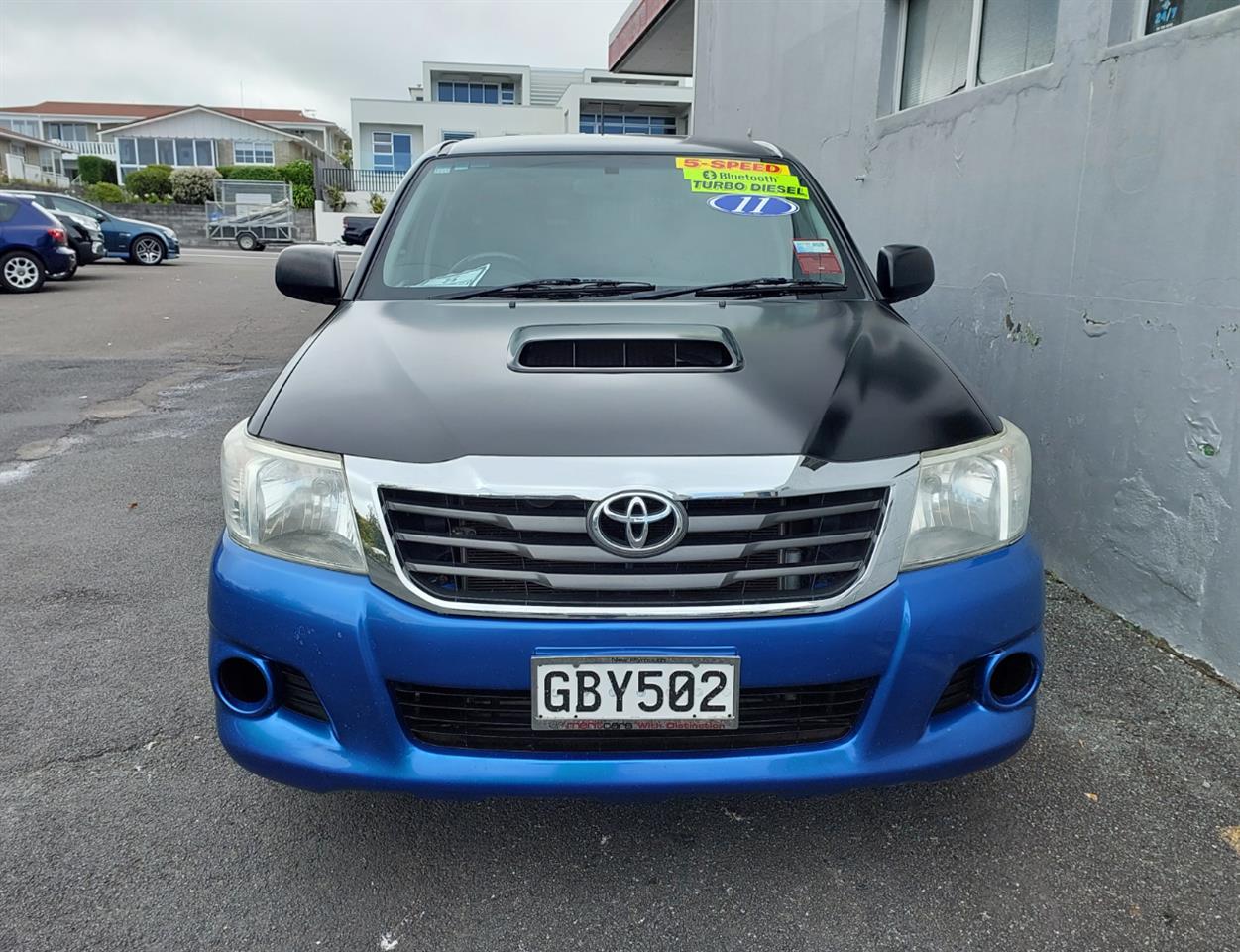 2011 Toyota HILUX