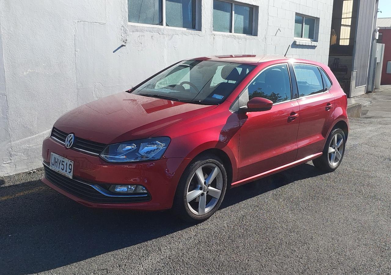 2015 Volkswagen POLO