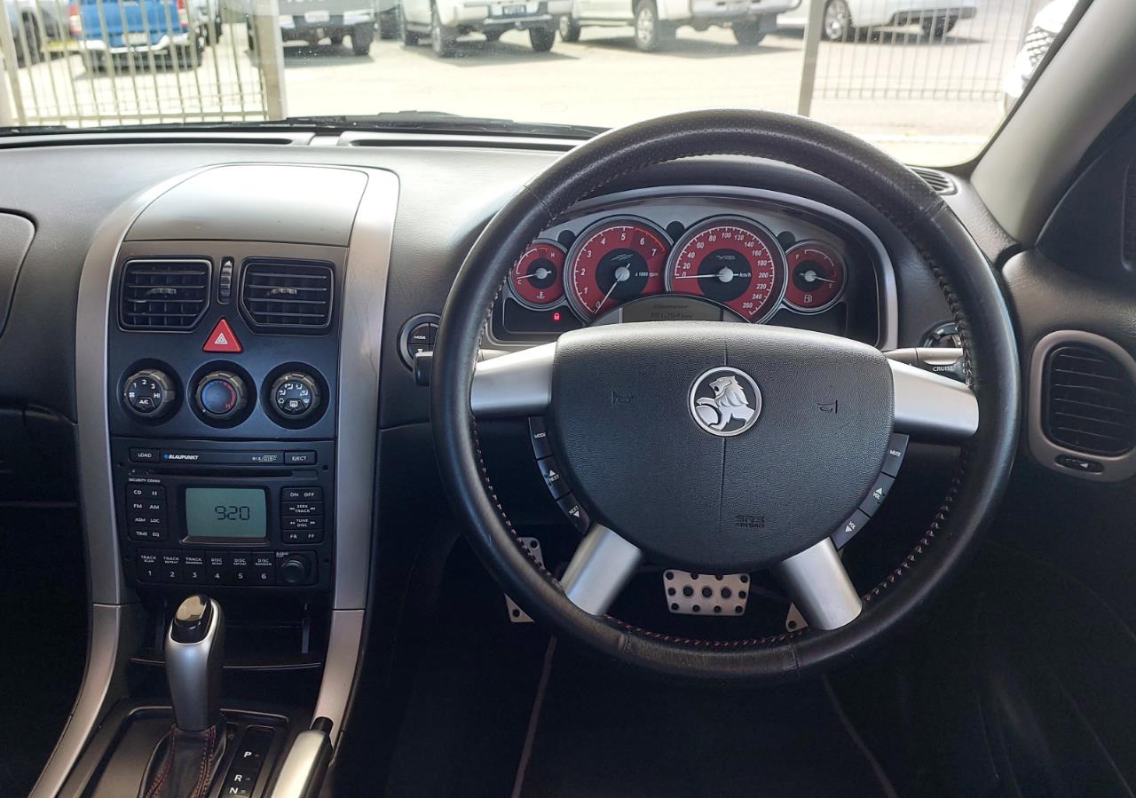 2002 Holden COMMODORE