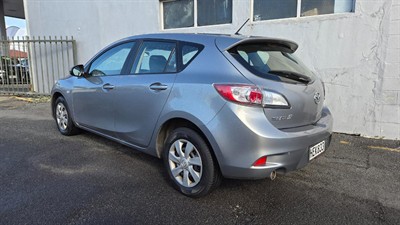 2013 Mazda 3 - Thumbnail