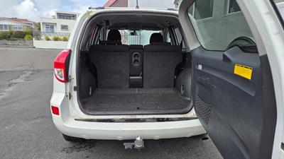 2006 Toyota RAV4 - Thumbnail