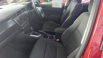 2013 Toyota COROLLA - Thumbnail