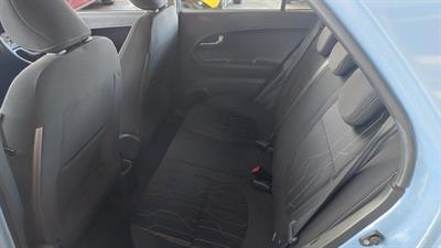 2012 Kia Picanto - Thumbnail