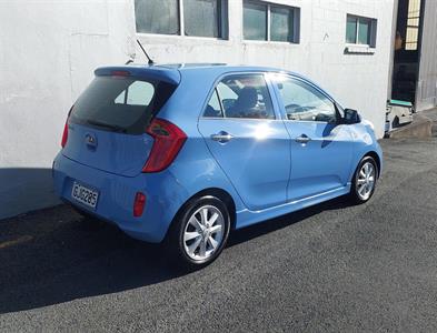 2012 Kia Picanto - Thumbnail