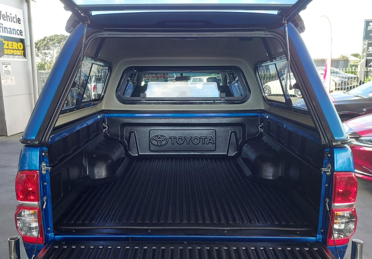 2015 Toyota HILUX