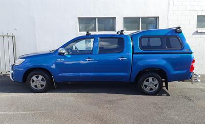 2015 Toyota HILUX - Thumbnail