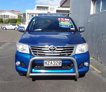 2015 Toyota HILUX - Thumbnail