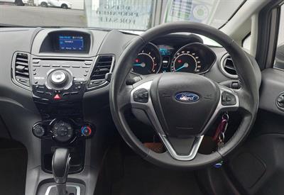 2015 Ford Fiesta - Thumbnail