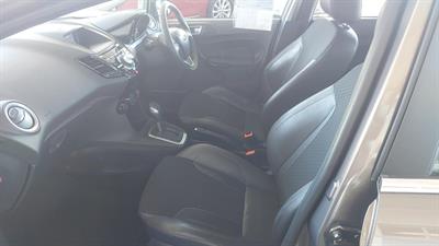 2015 Ford Fiesta - Thumbnail