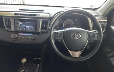 2013 Toyota RAV4 - Thumbnail