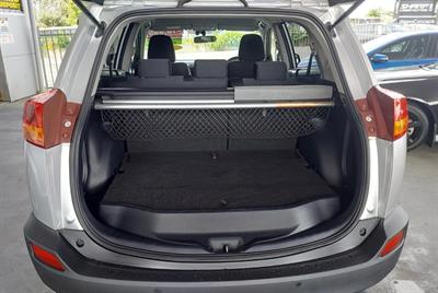 2013 Toyota RAV4 - Thumbnail