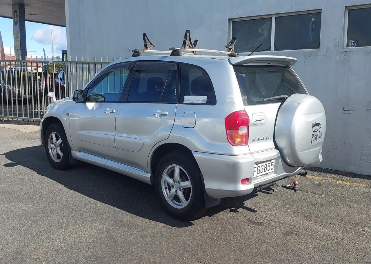 2000 Toyota RAV4