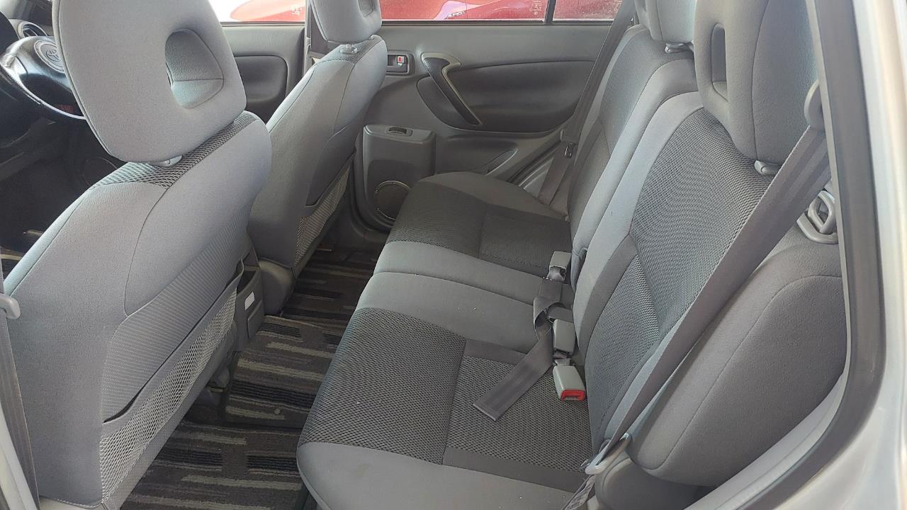 2000 Toyota RAV4