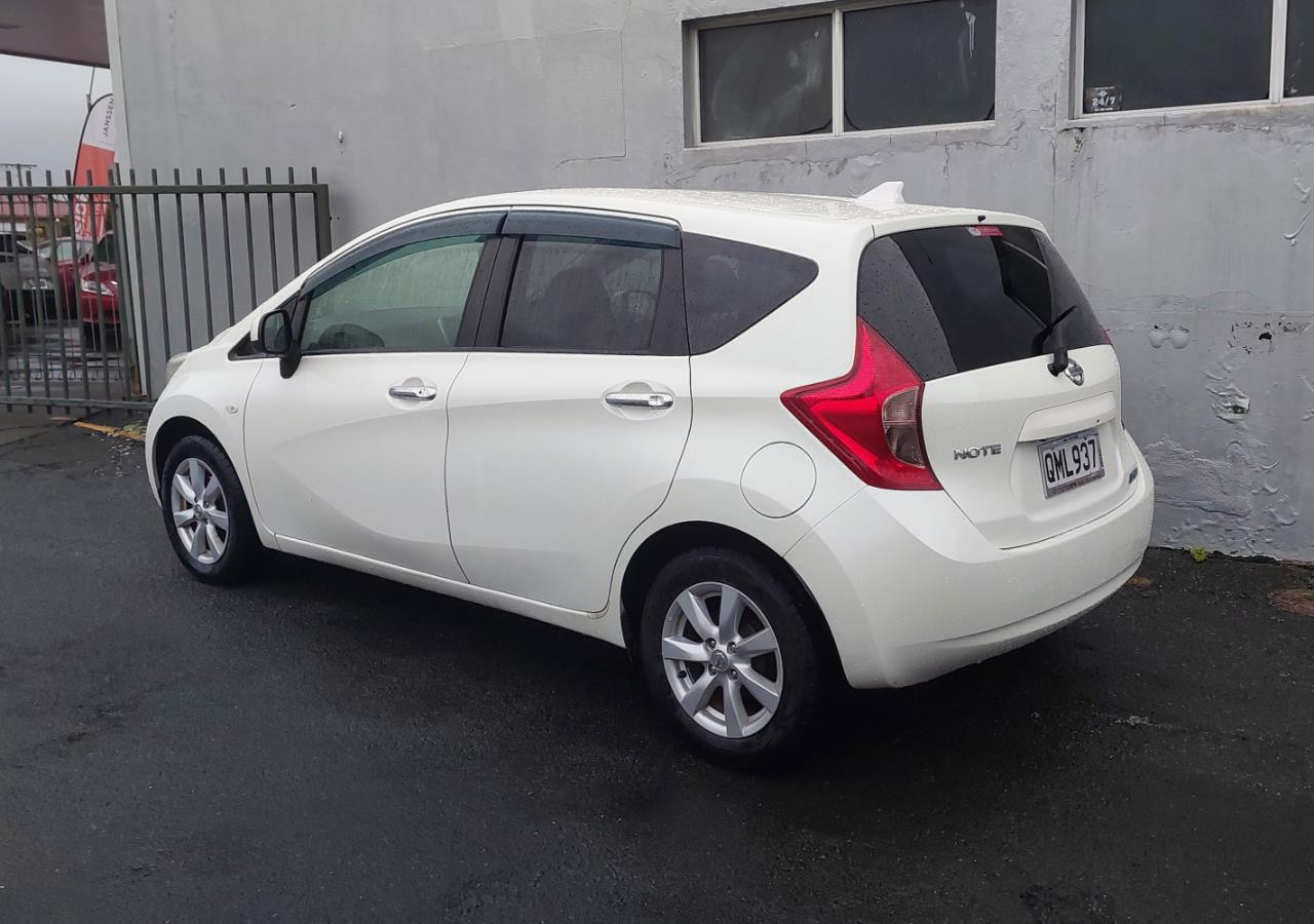 2012 Nissan Note