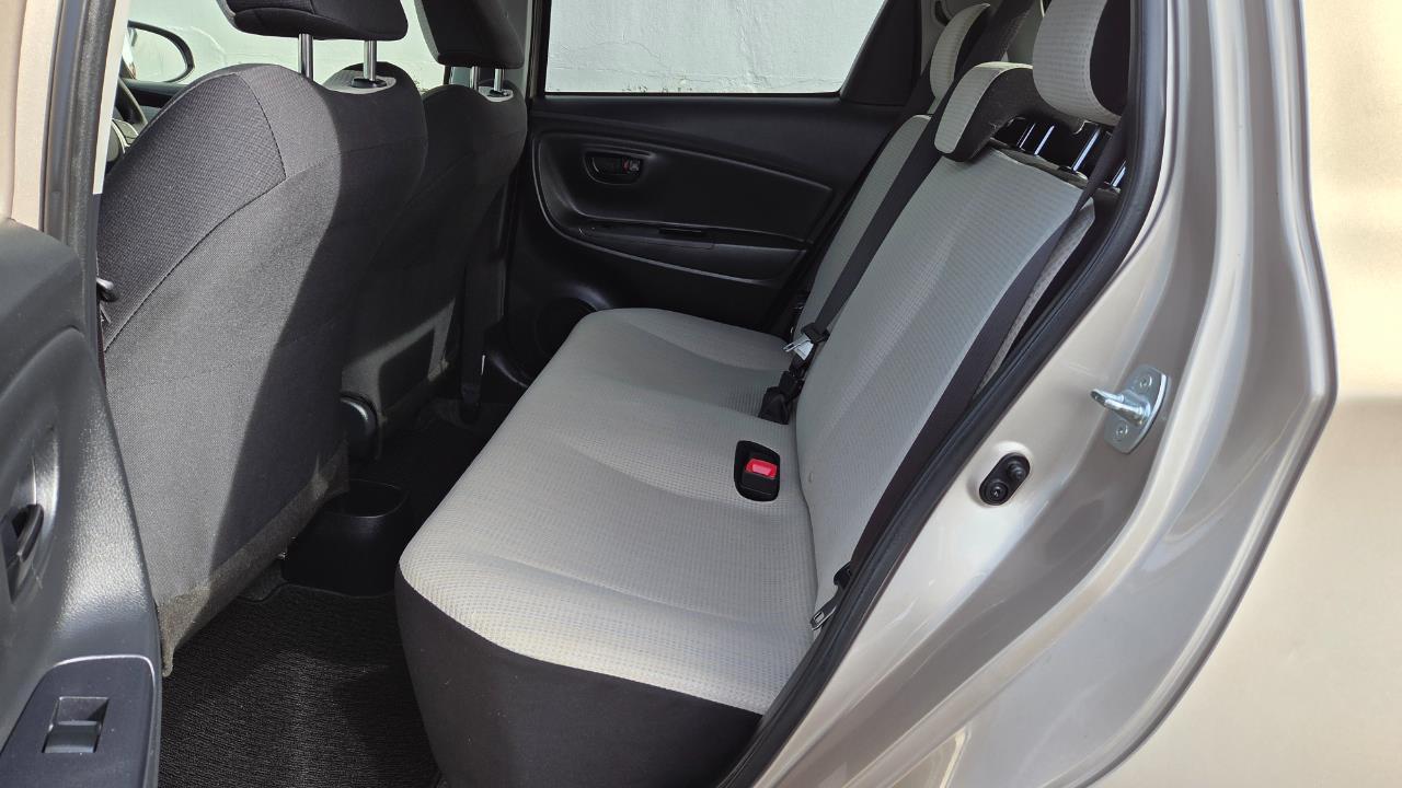 2015 Toyota Vitz