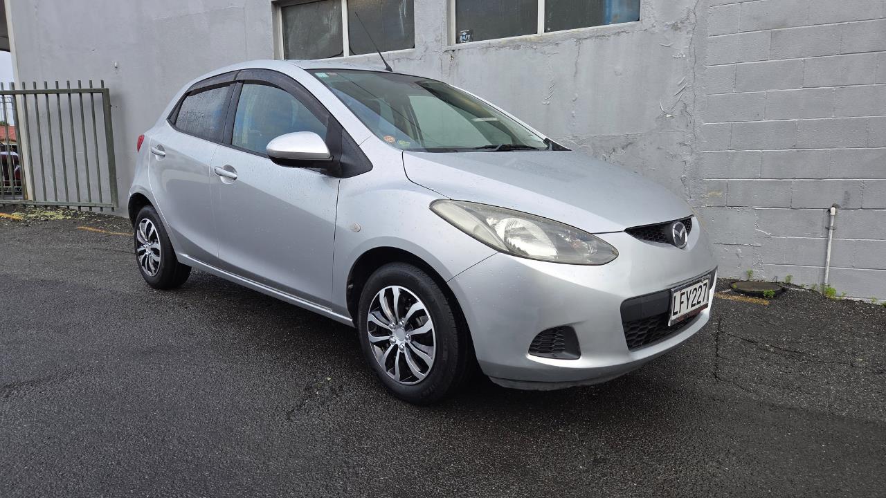 2010 Mazda Demio