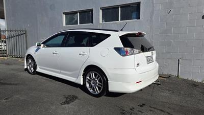 2006 Toyota CALDINA - Thumbnail