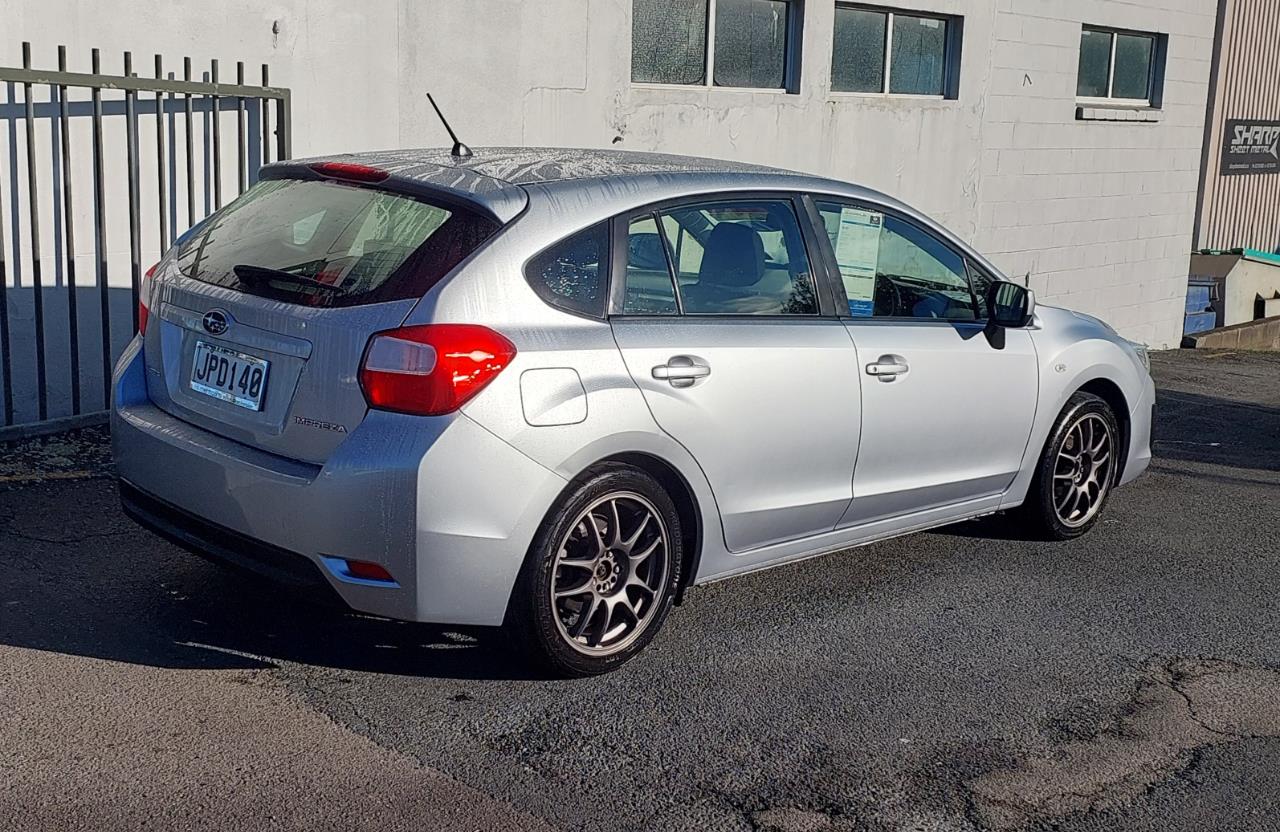 2012 Subaru IMPREZA