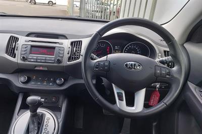 2014 Kia Sportage - Thumbnail