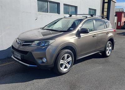 2013 Toyota RAV4 - Thumbnail