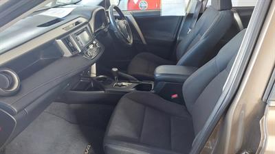 2013 Toyota RAV4 - Thumbnail