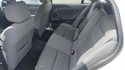 2011 Holden COMMODORE - Thumbnail